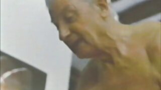 Okrągły nastoletni tyłek kurwa zabawki wideo (Kinzie) - 2022-02-22 01:20:31